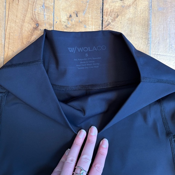 WOLACO Women’s Core Half Tight - Picture 3 of 5